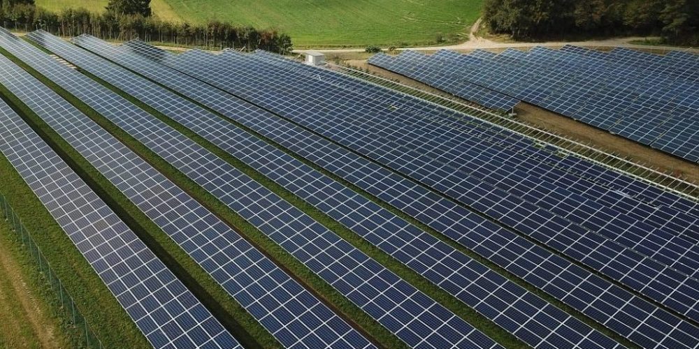 parc panouri fotovoltaice